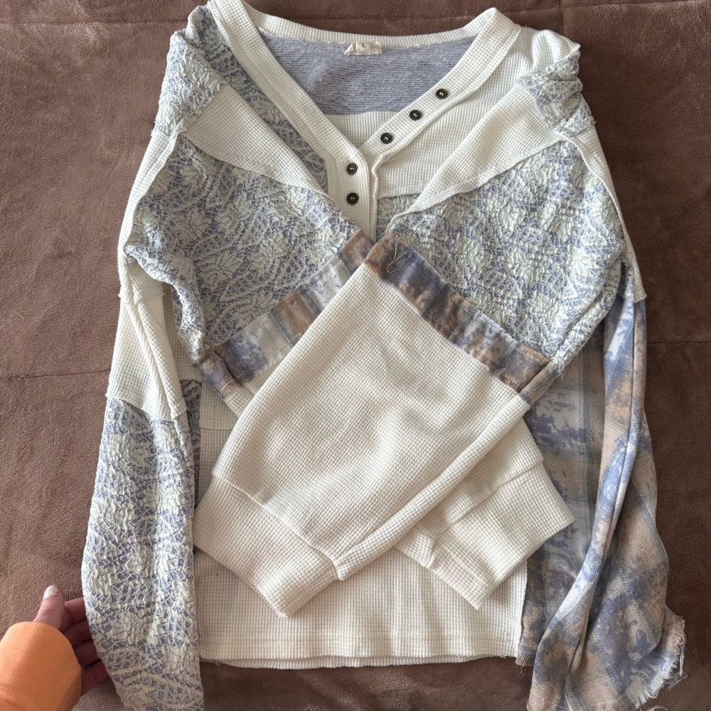 POL Patchwork Sweatshirt - Picture 3 of 4
